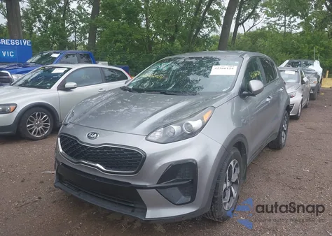 2020 Kia Sportage Lx z USA, uszkodzony, nr VIN KNDPM3AC0L7665473